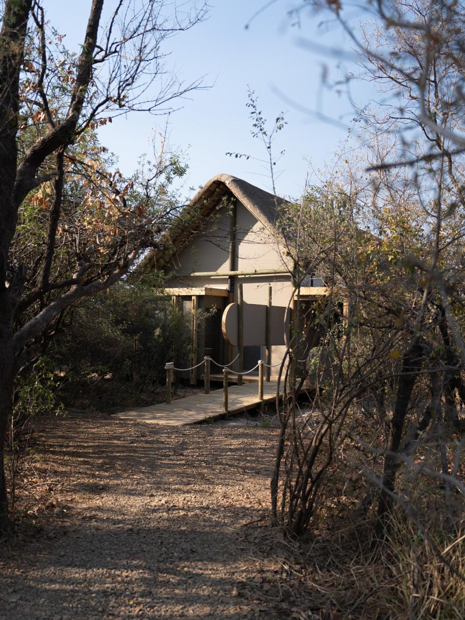 Victoria Falls River Lodge Exterior photo